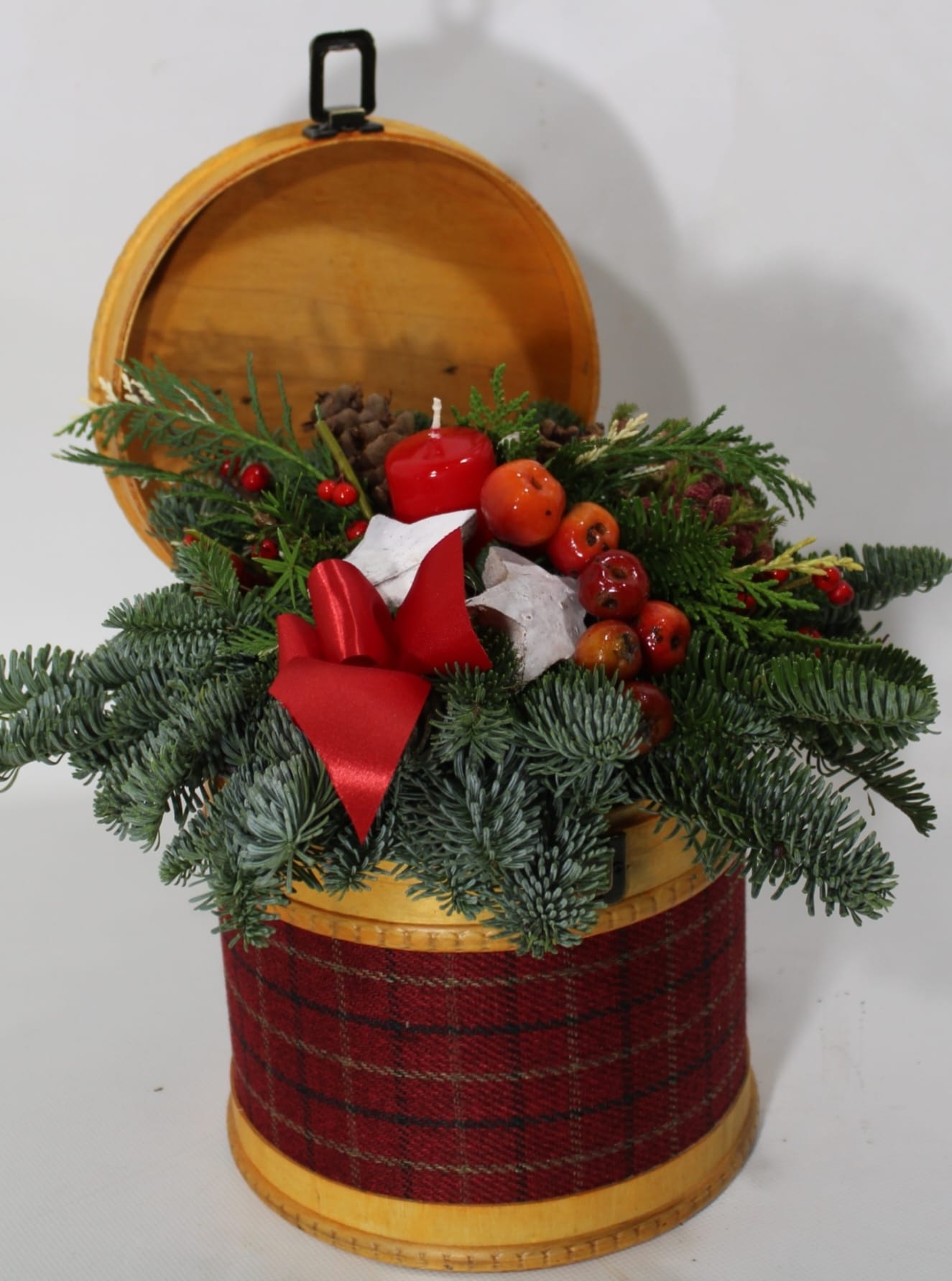 #Centrotavola in scatola legno e tessuto
